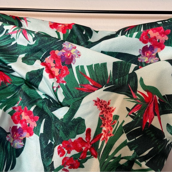 NWT Victoria's Secret High-Waist Cheeky Tropical Floral Print Bikini Bottoms L - Picture 4 of 8